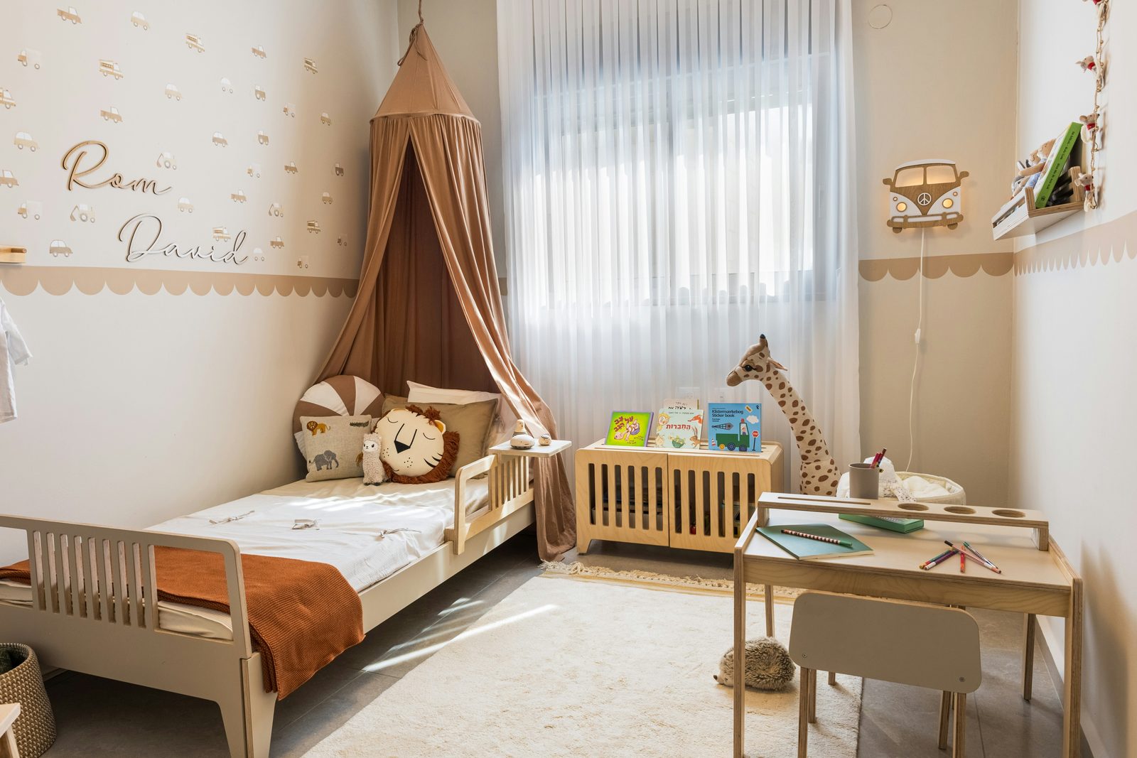 Organised children's room
